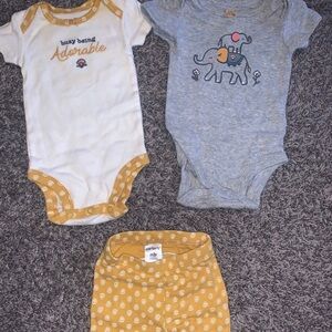 Carters newborn outfit